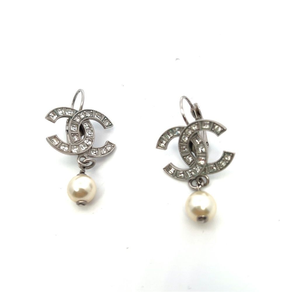 Chanel Chanel CC Faux Pearl & Crystal Silver Tone Drop Earrings - Picture 4 of 6